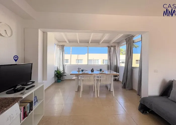B-Rent Los Delfines Casa Nina